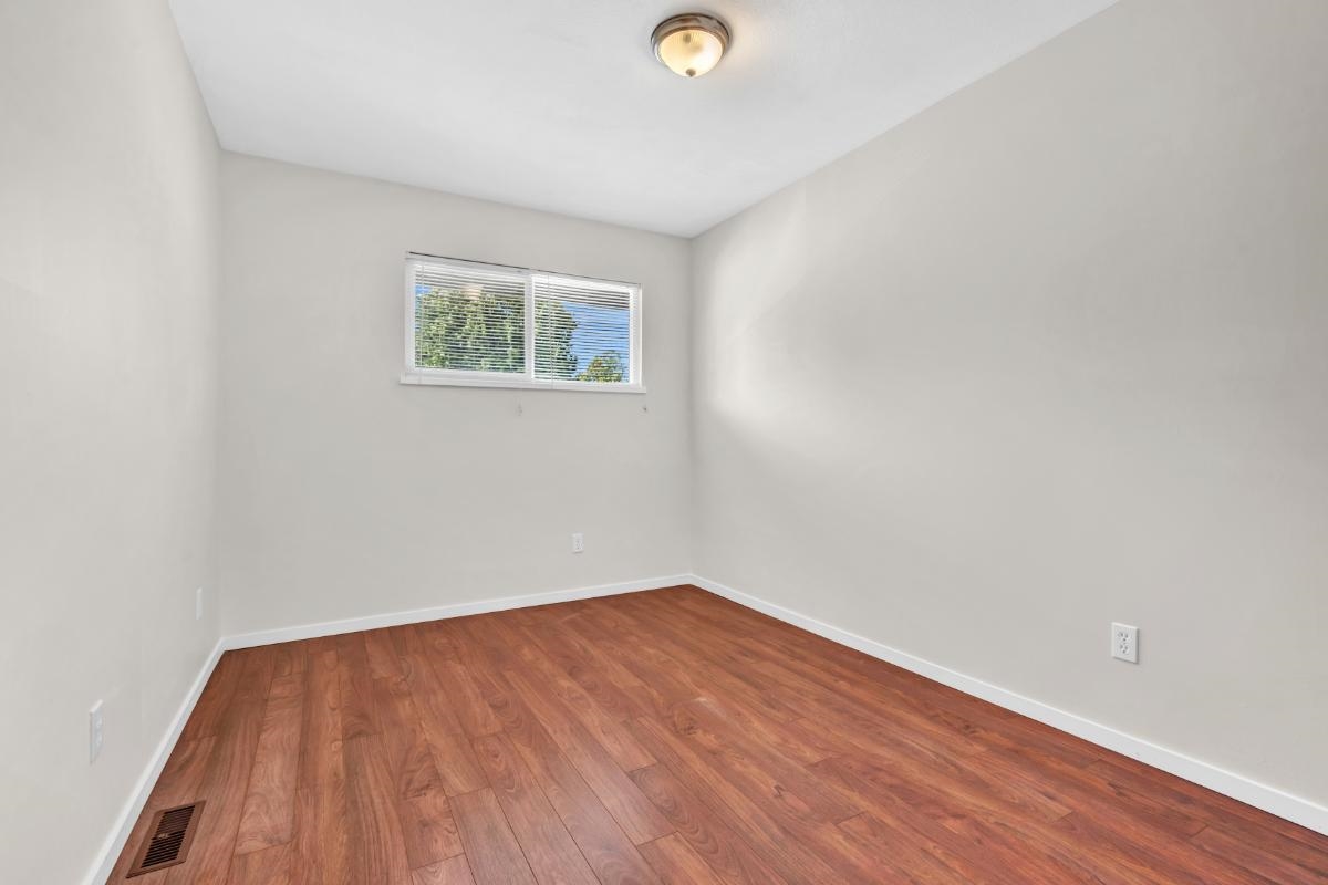 Loft / Bonus Room Photo of 13363 65a Avenue, Surrey, BC