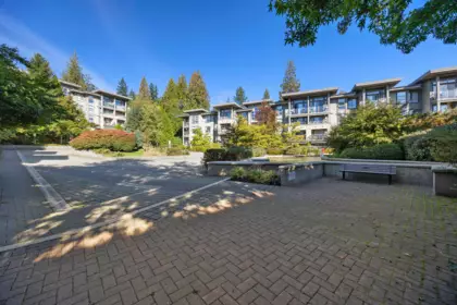 310 9339 University Crescent, Burnaby, BC, Burnaby — Apartment/Condo for sale