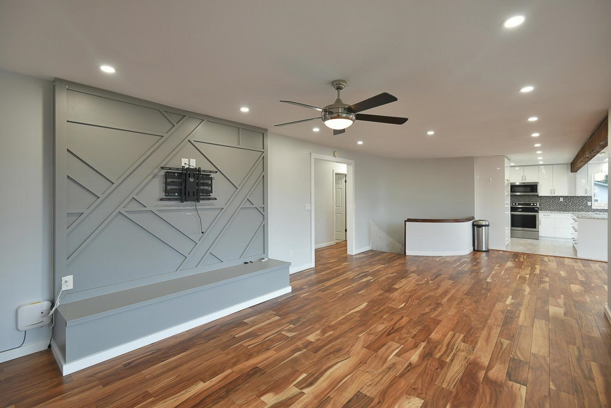 Dining Area Photo of 4362 Marble Road, Sechelt, BC