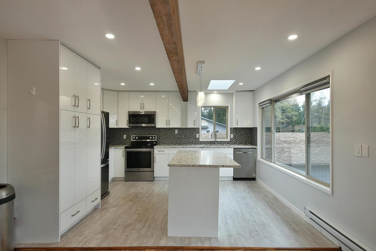 Family Room Photo of 4362 Marble Road, Sechelt, BC