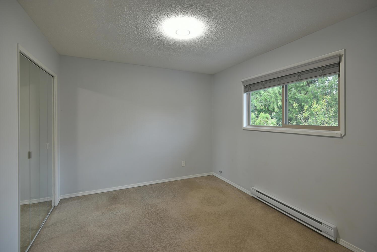 Walk-In Closet Photo of 4362 Marble Road, Sechelt, BC