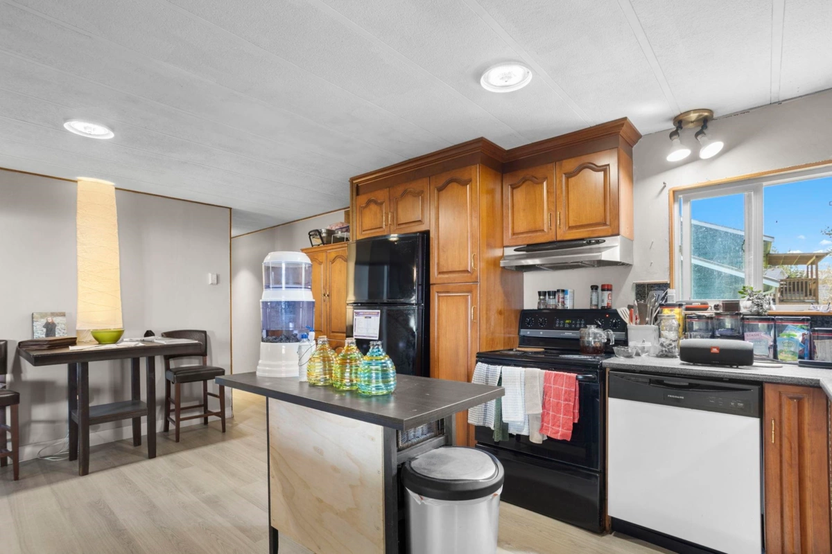 Breakfast Nook Photo of 49187 Bell Acres Road, Sardis - Chwk River Valley, BC