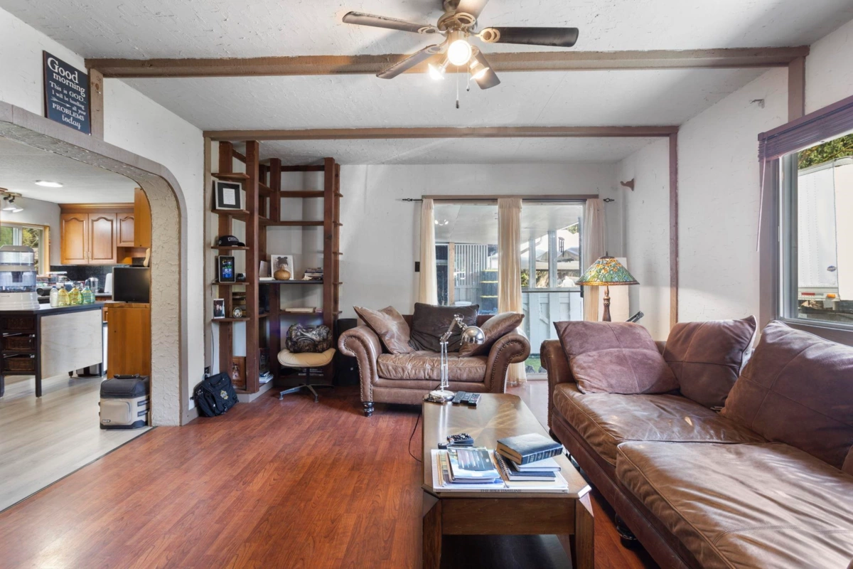 Family Room Photo of 49187 Bell Acres Road, Sardis - Chwk River Valley, BC