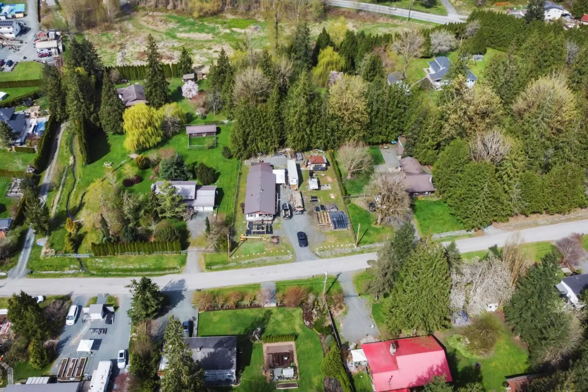 Front Yard Photo of 49187 Bell Acres Road, Sardis - Chwk River Valley, BC