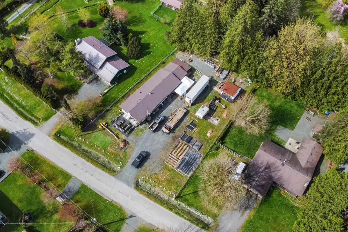 Hot Tub / Spa Photo of 49187 Bell Acres Road, Sardis - Chwk River Valley, BC