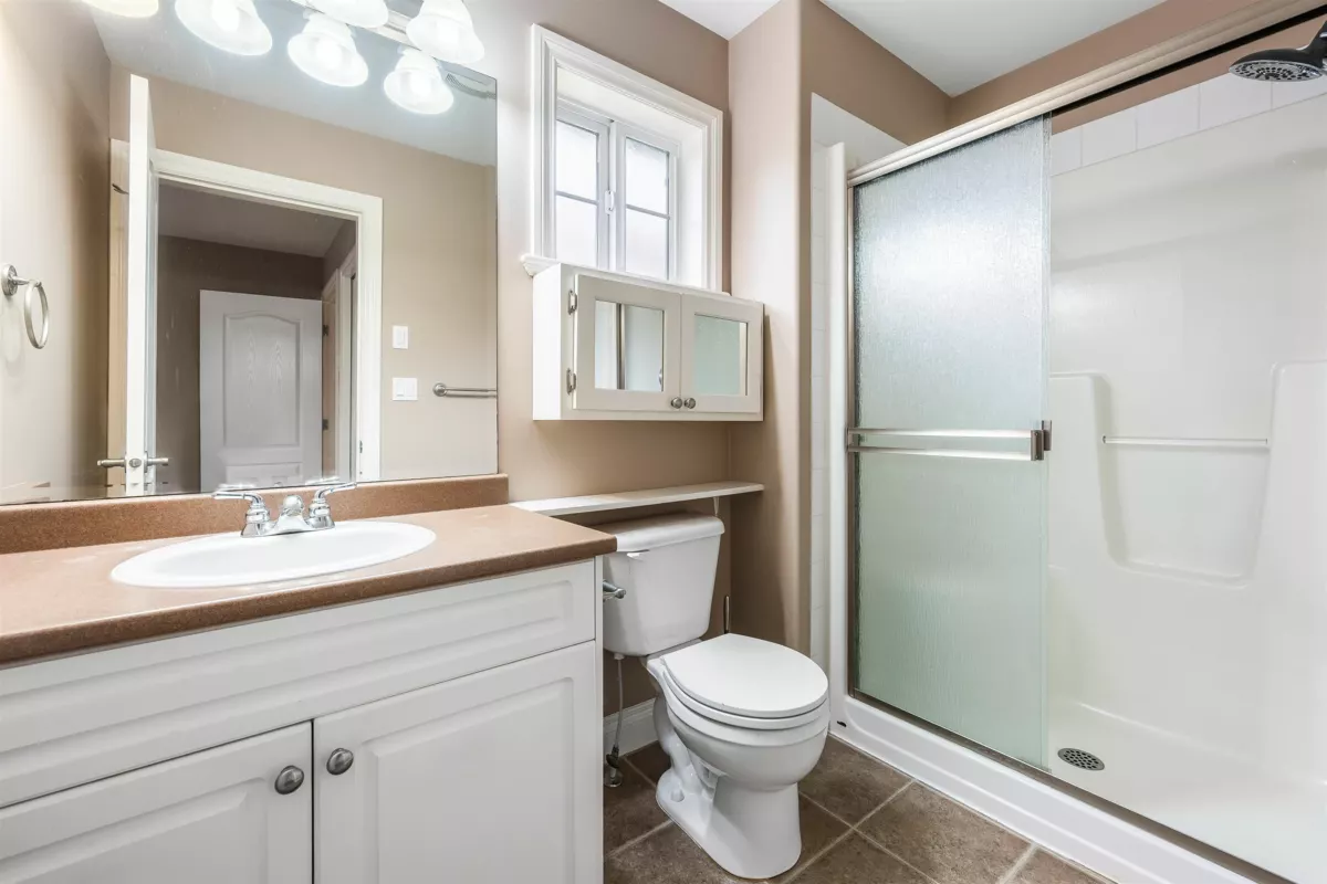 Swimming Pool Photo of 27 45824 Stevenson Road, Chilliwack, BC