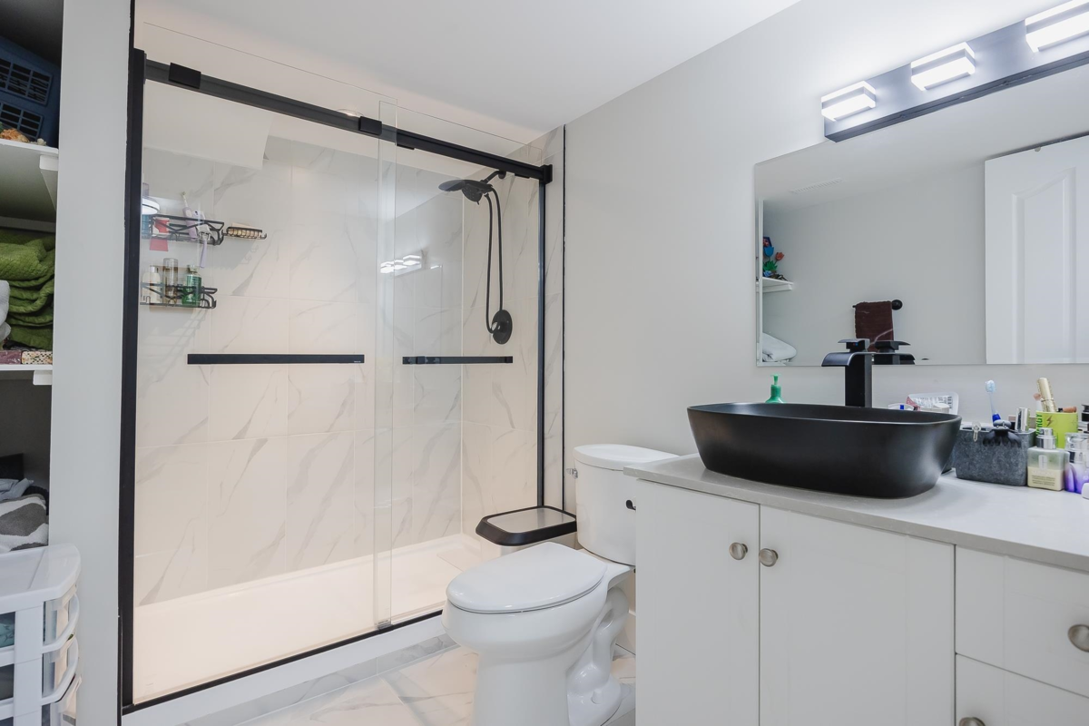 Garden / Landscaping Photo of 8077 169 Street, Surrey, BC