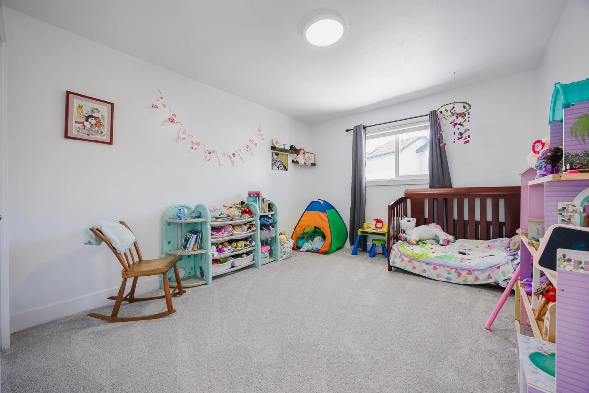 Mudroom Photo of 8077 169 Street, Surrey, BC