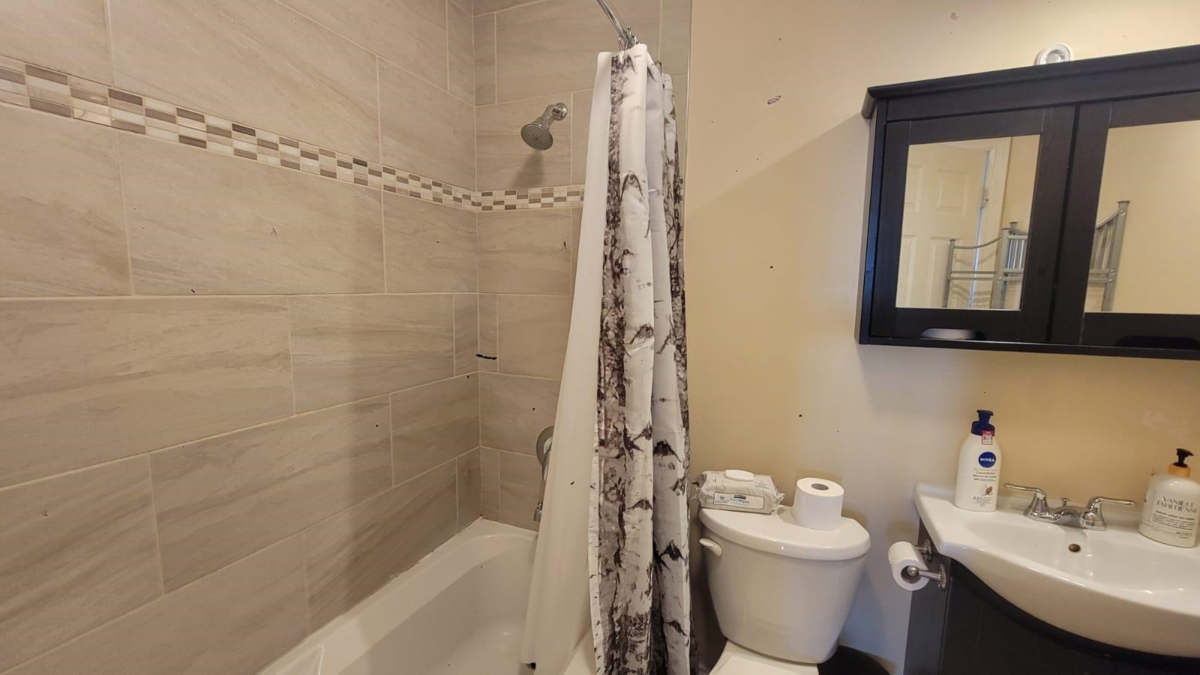 Basement Recreation Room Photo of 1460 Nanton Street, Coquitlam, BC