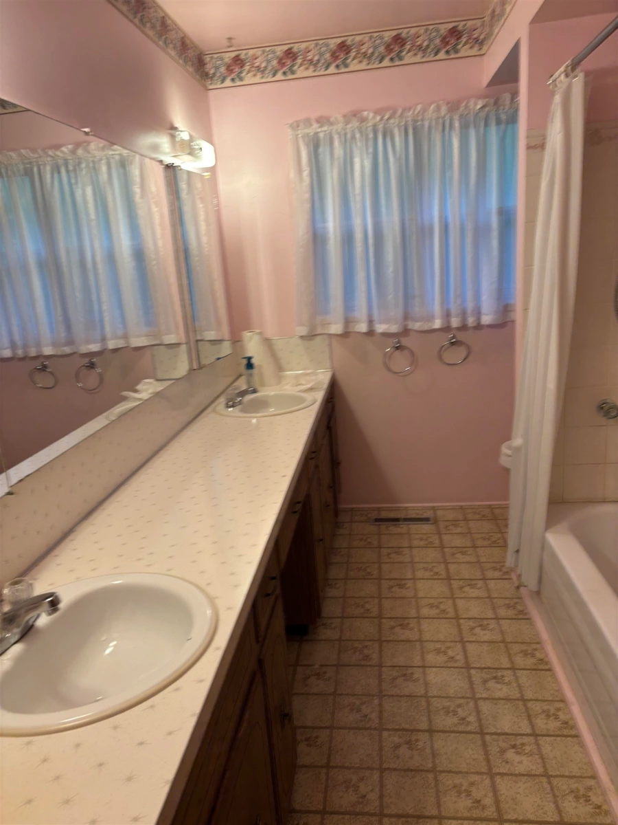 Bedroom 4 Photo of 12995 110 Avenue, Surrey, BC