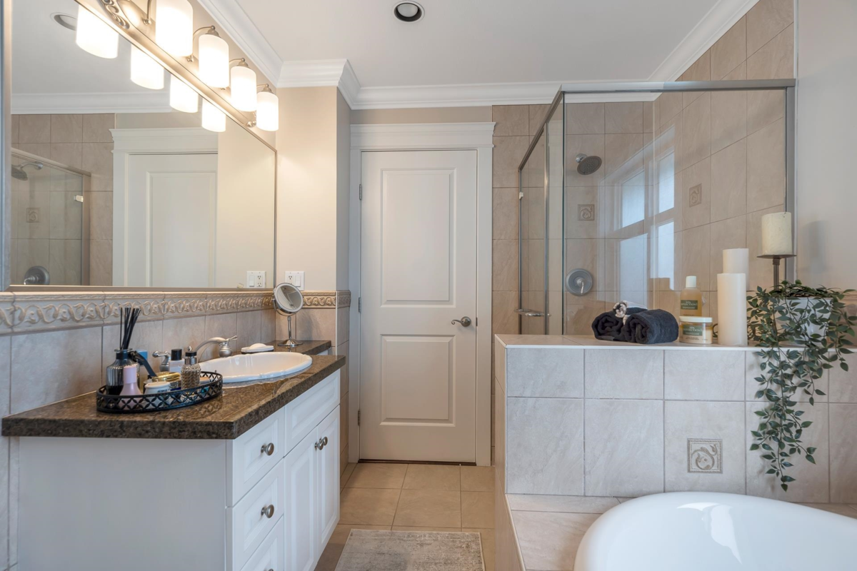 Garden / Landscaping Photo of 7205 Union Street, Burnaby, BC