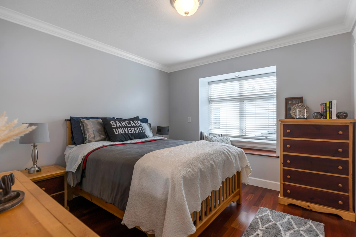 Hallway Photo of 7205 Union Street, Burnaby, BC