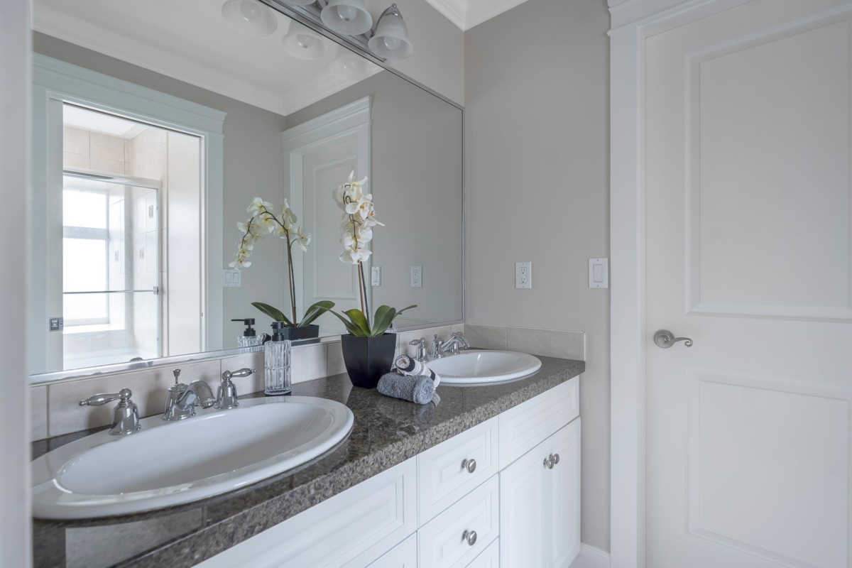 Hot Tub / Spa Photo of 7205 Union Street, Burnaby, BC