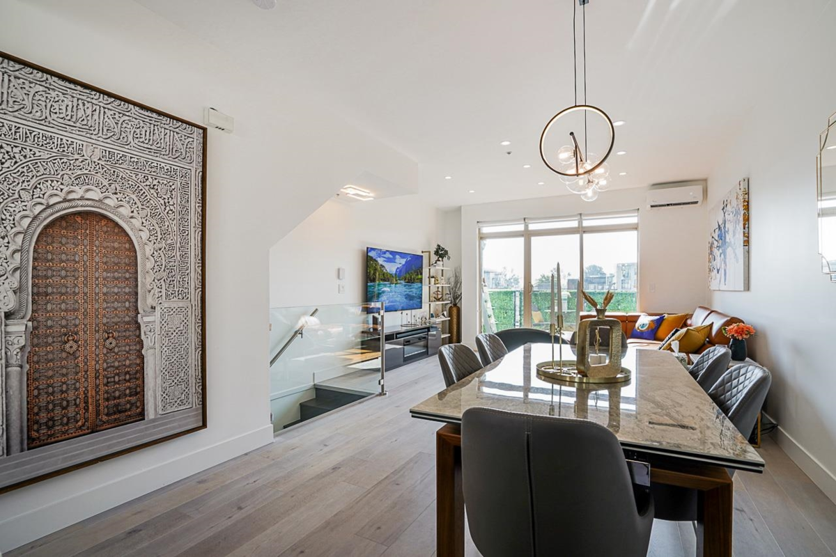 Bedroom 2 Photo of 76 728 W 14th Street, North Vancouver, BC