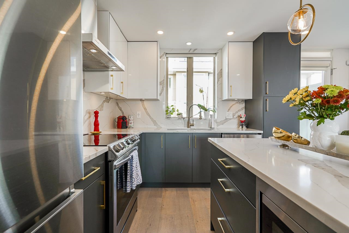 Guest Bathroom Photo of 76 728 W 14th Street, North Vancouver, BC