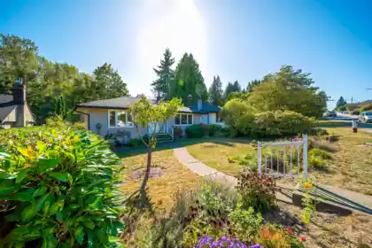 6516 Portland Street, Burnaby, BC, Burnaby — Single Family Residence for sale