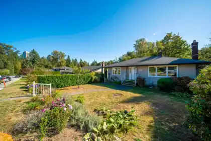 6516 Portland Street, Burnaby, BC, Burnaby — Single Family Residence for sale
