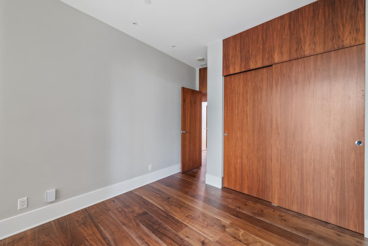 Basement Recreation Room Photo of 1576 Homer Mews, Vancouver, BC