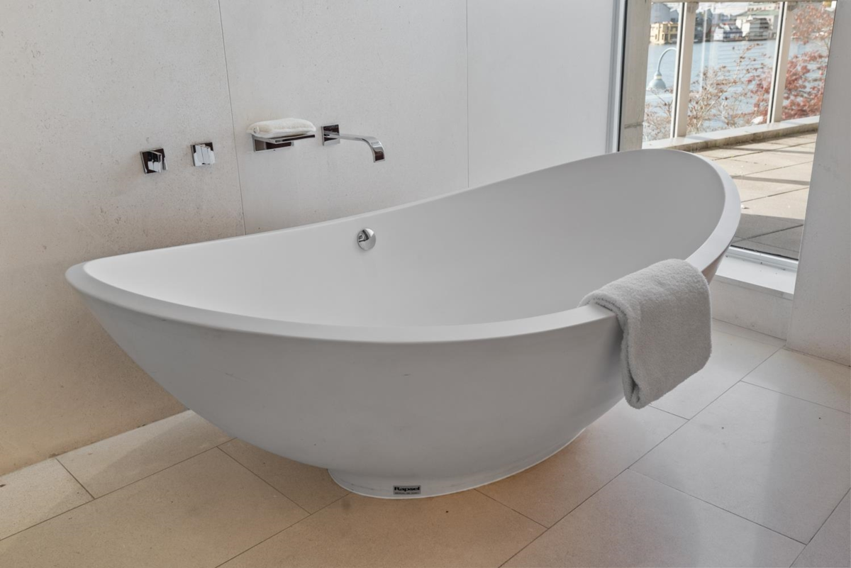 Powder Room Photo of 1576 Homer Mews, Vancouver, BC