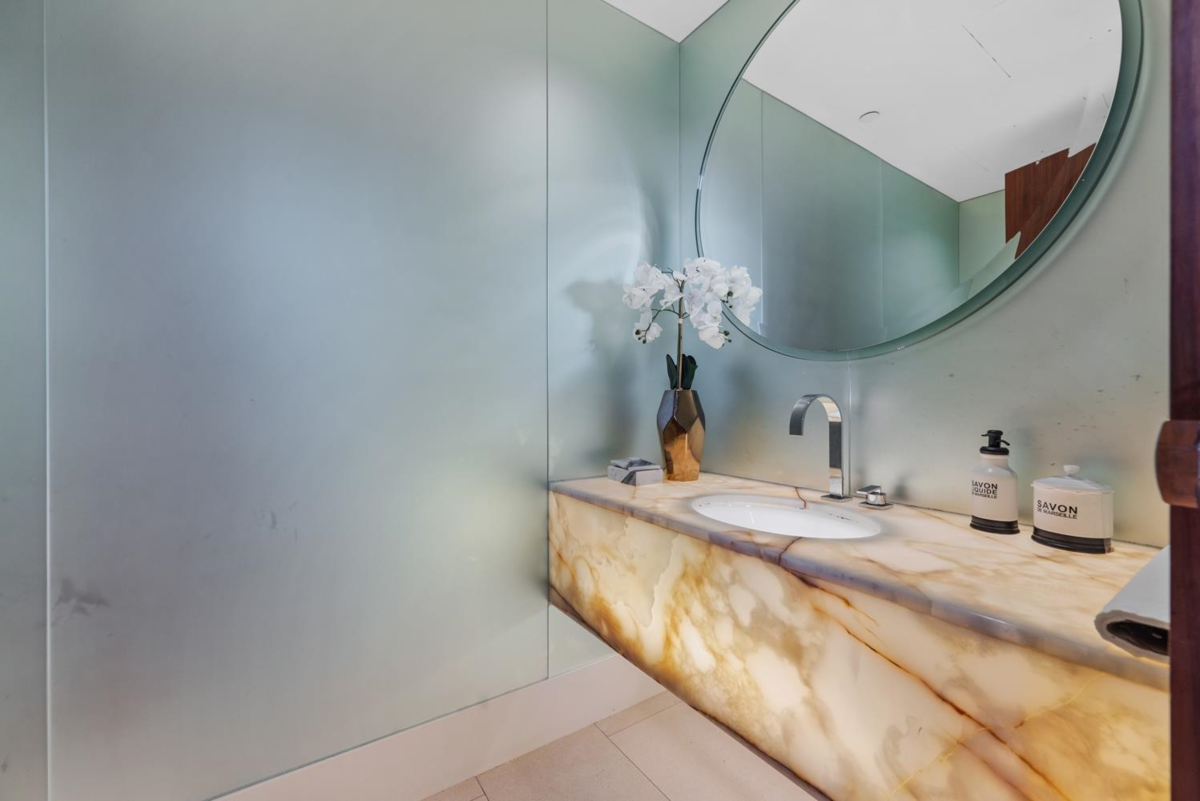 Primary Bathroom Photo of 1576 Homer Mews, Vancouver, BC