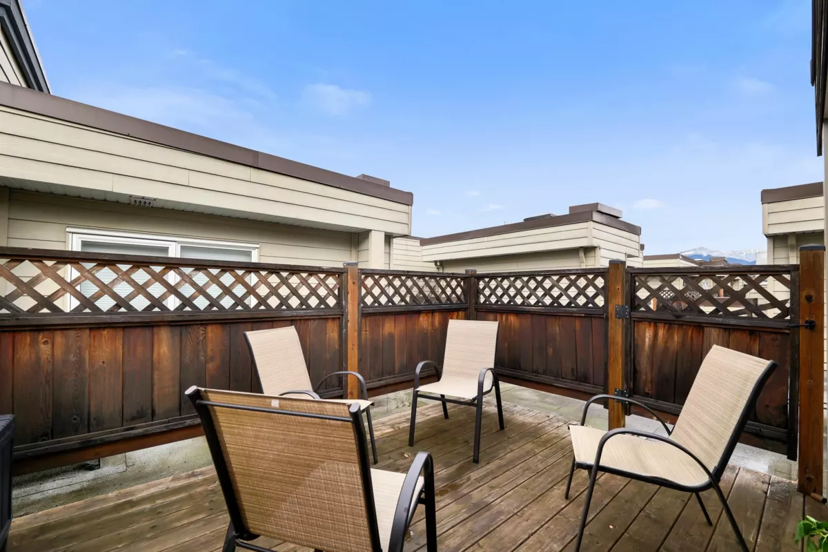 Office / Den Photo of 301 1466 Pemberton Avenue, Squamish, BC