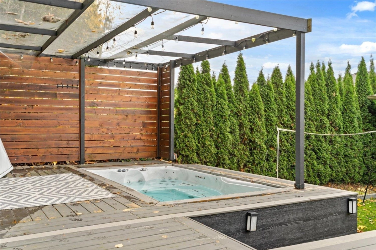 Community Amenities Photo (Clubhouse) of 216 51075 Falls Court, Chilliwack, BC