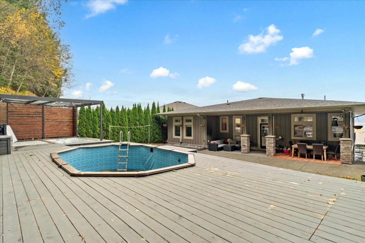 Neighborhood Park Photo Near 216 51075 Falls Court, Chilliwack, BC