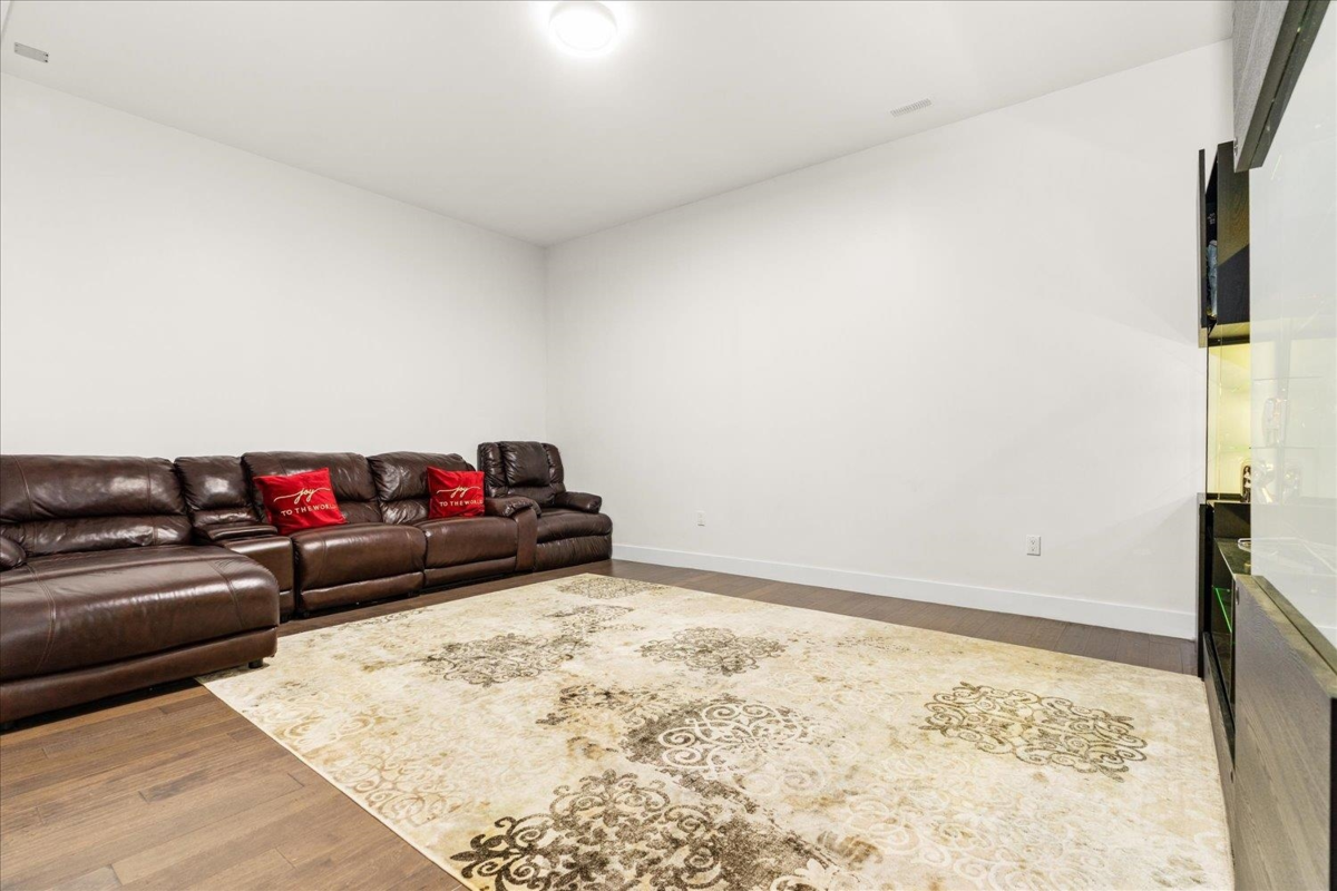 Outdoor Kitchen Photo of 216 51075 Falls Court, Chilliwack, BC