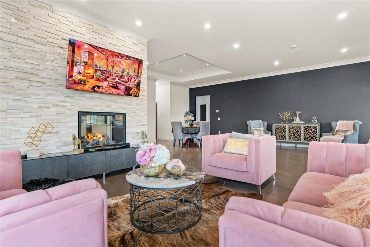 Powder Room Photo of 216 51075 Falls Court, Chilliwack, BC