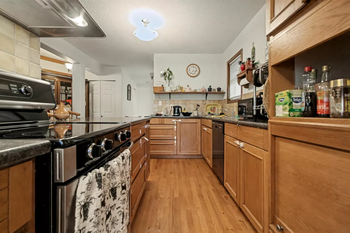 Aerial View of 1112 Stevens Street, White Rock, BC