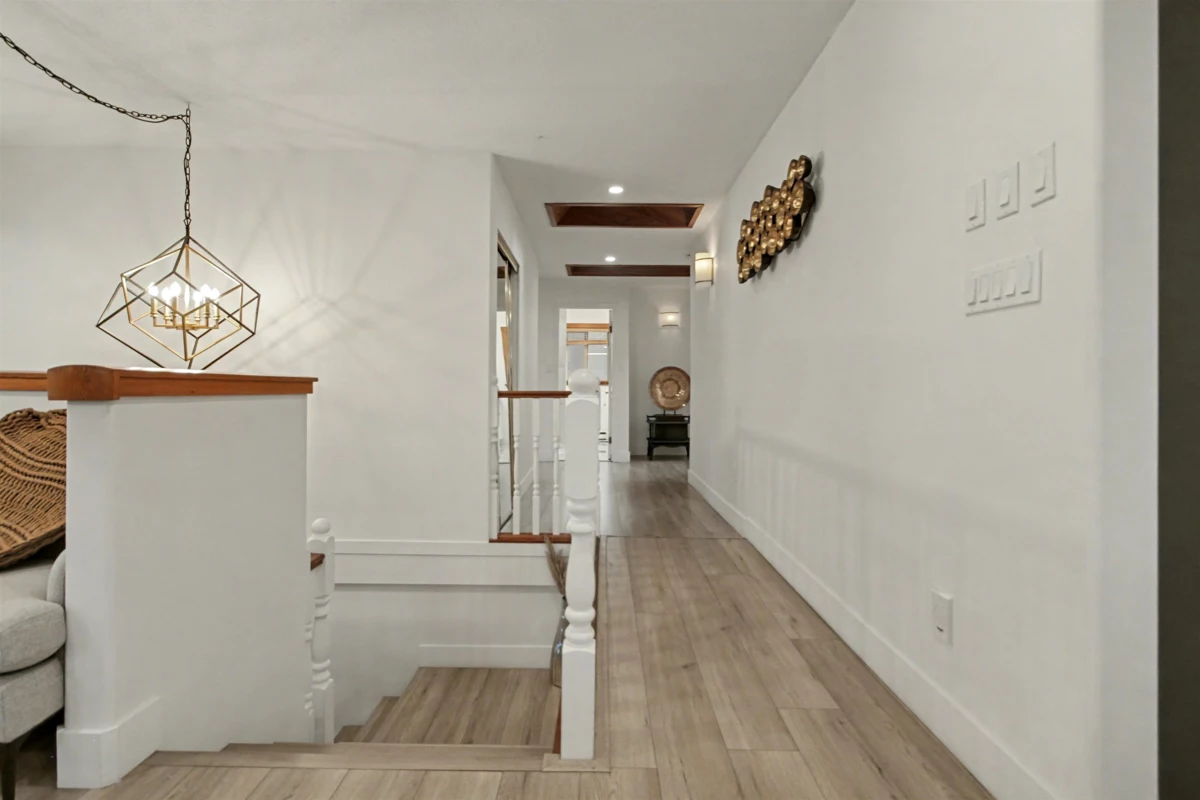 Office / Den Photo of 1112 Stevens Street, White Rock, BC