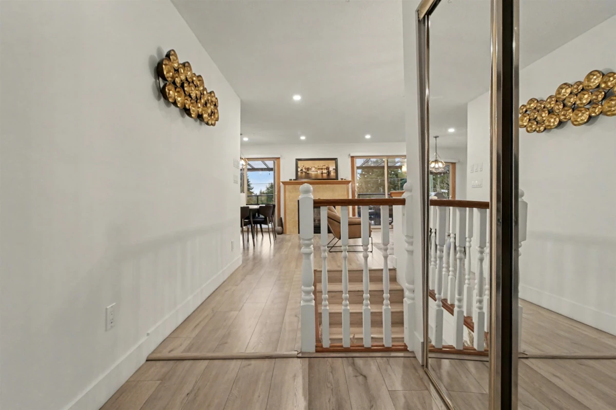 Swimming Pool Photo of 1112 Stevens Street, White Rock, BC