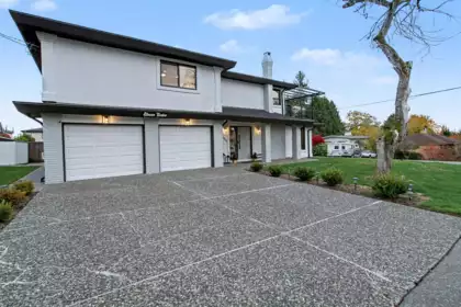1112 Stevens Street, White Rock, BC, White Rock — Single Family Residence for sale