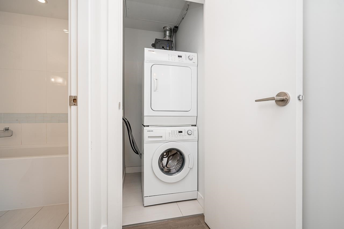 Mudroom Photo of 2507 10777 University Drive, Surrey, BC