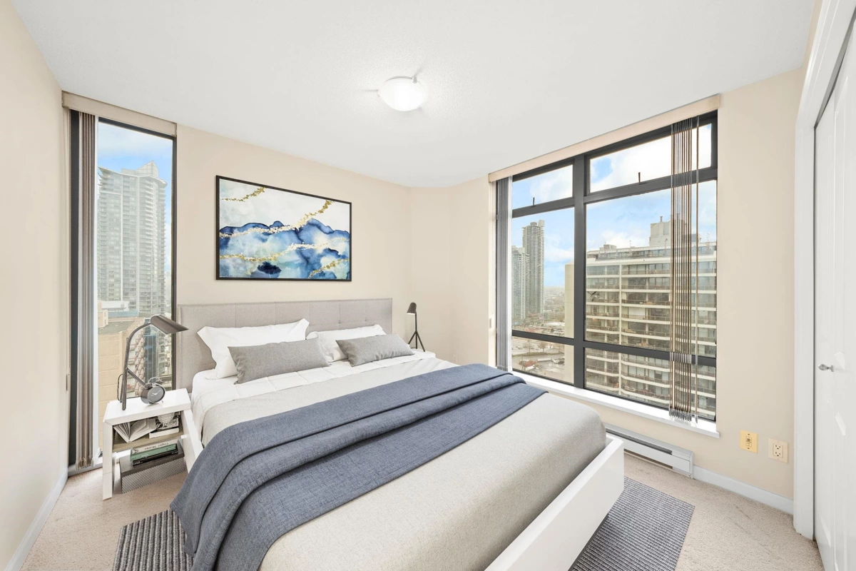 Kitchen Island Photo of 2105 4425 Halifax Street, Burnaby, BC