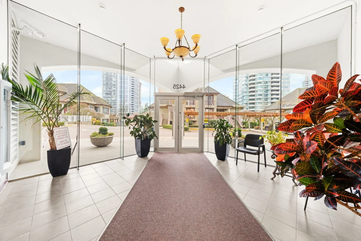Outdoor Kitchen Photo of 2105 4425 Halifax Street, Burnaby, BC