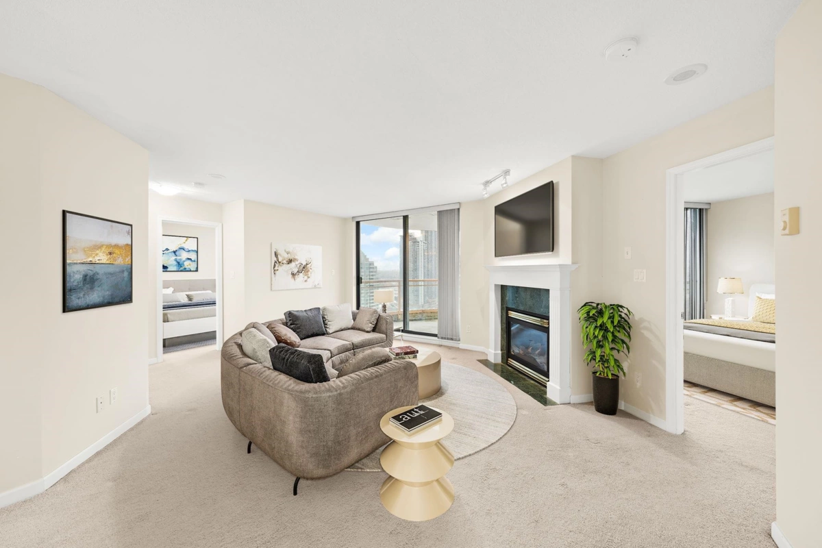 Walk-In Closet Photo of 2105 4425 Halifax Street, Burnaby, BC