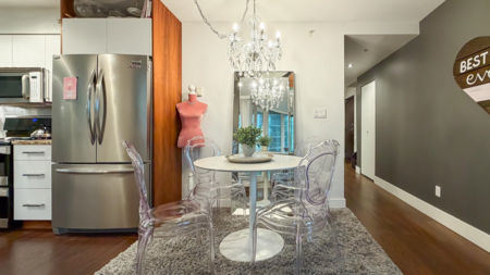 Breakfast Nook Photo of 506 588 Broughton Street, Vancouver, BC