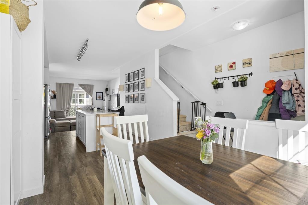 Walk-In Closet Photo of 8 16678 25 Avenue, Surrey, BC