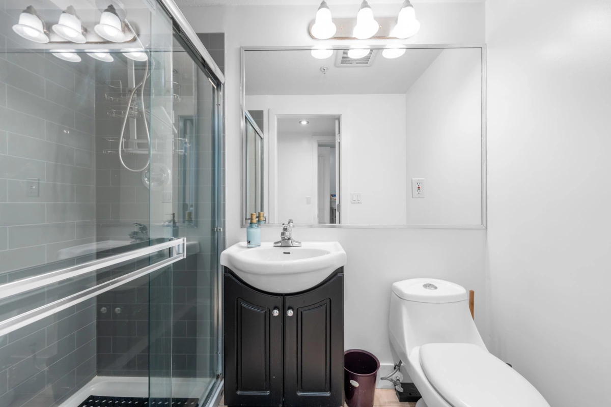 Outdoor Patio Photo of 1636 E 12th Avenue, Vancouver, BC