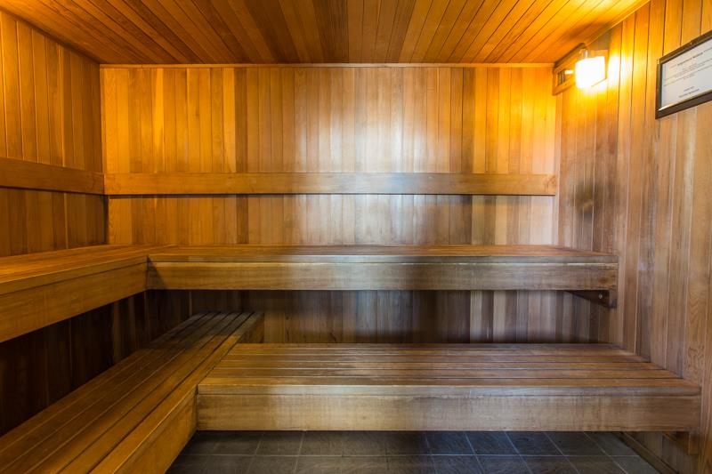 Community Amenities Photo (Clubhouse) of 803 121 Tenth Street, New Westminster, BC