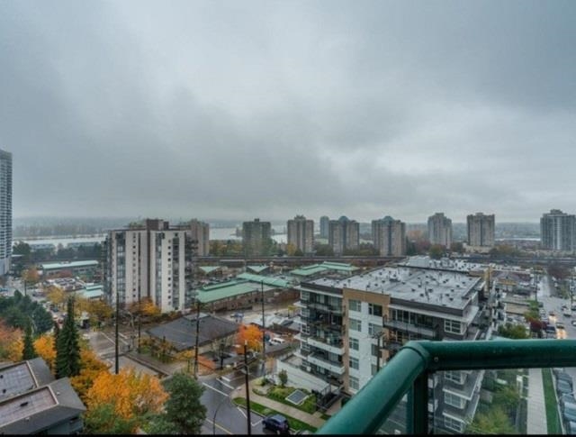 Dining Area Photo of 803 121 Tenth Street, New Westminster, BC