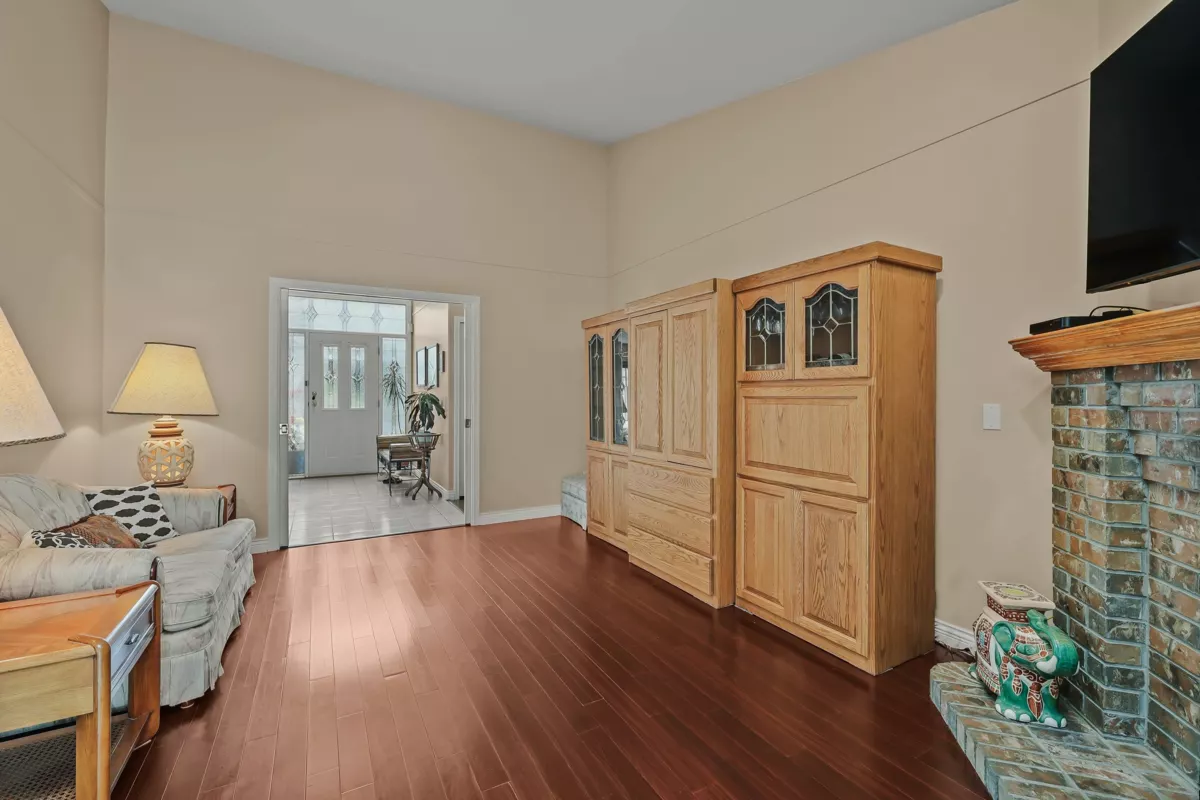 Bedroom 2 Photo of 6041 186 Street, Surrey, BC