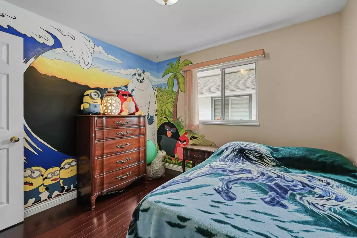 Office / Den Photo of 6041 186 Street, Surrey, BC