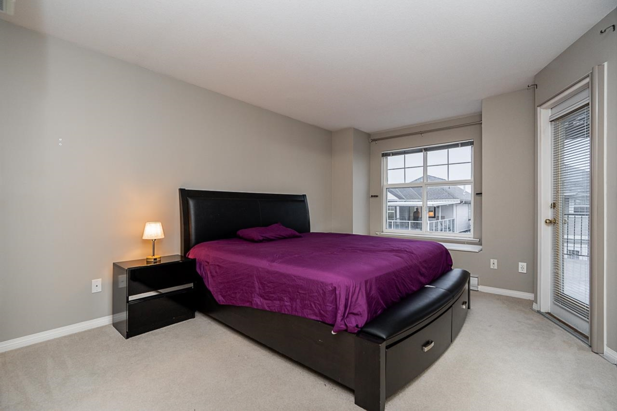 Office / Den Photo of 14858 58 Avenue, Surrey, BC