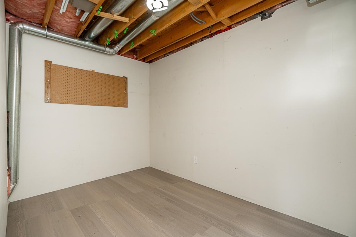 Outdoor Kitchen Photo of 14858 58 Avenue, Surrey, BC