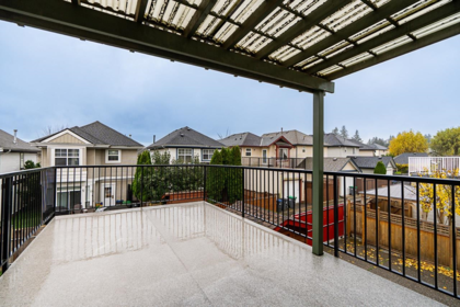 Entry Foyer Photo of 14858 58 Avenue, Surrey, BC