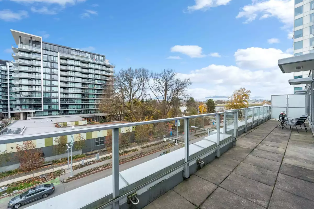 Basement Recreation Room Photo of 621 5233 Gilbert Road, Richmond, BC