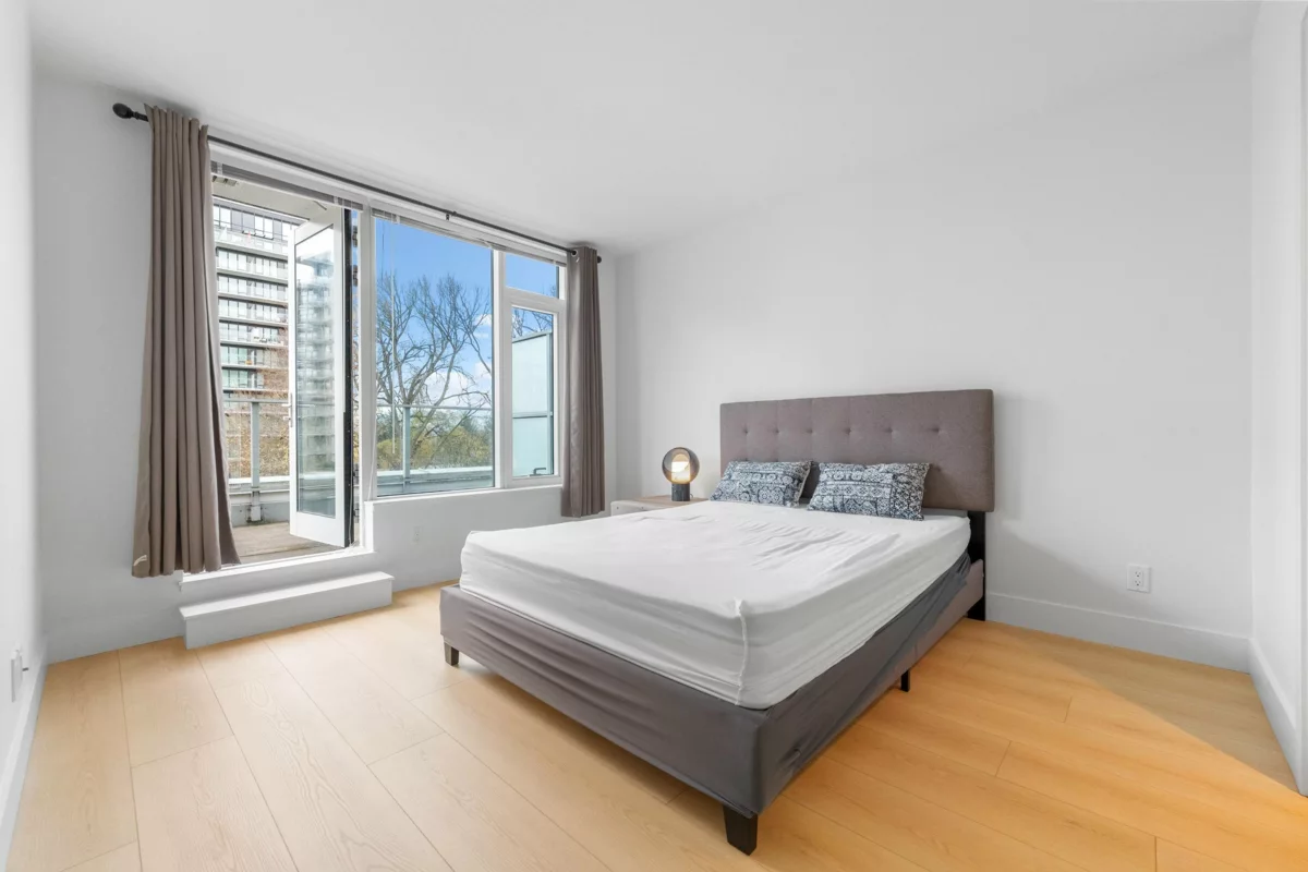 Bedroom 4 Photo of 621 5233 Gilbert Road, Richmond, BC