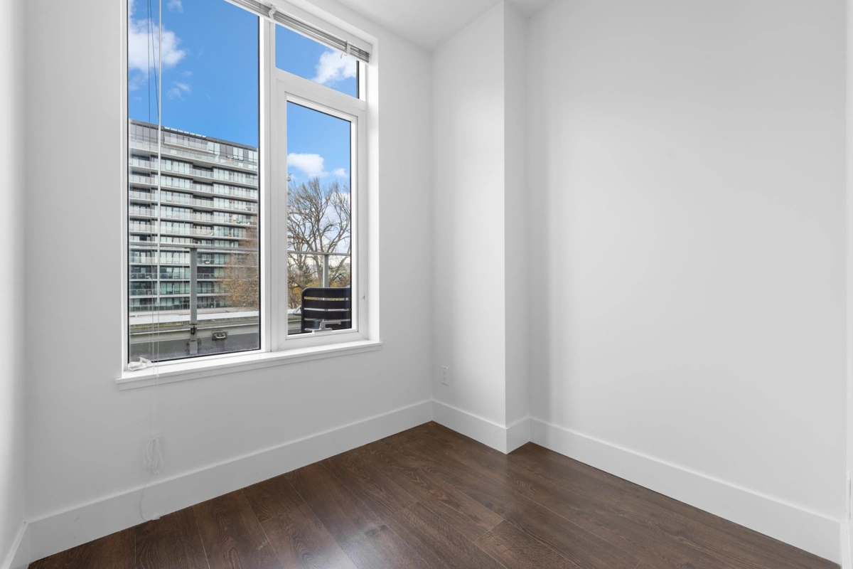 Staircase Photo of 621 5233 Gilbert Road, Richmond, BC